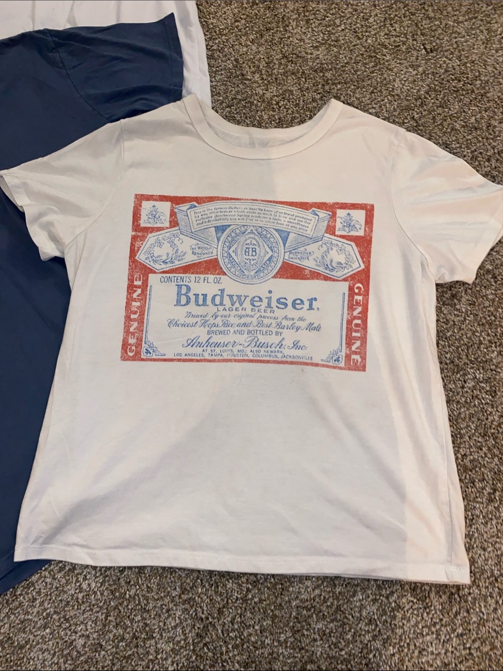 🖤 Womens Large Budweiser Graphic Tee Bundle Bin N - Picture 2 of 6